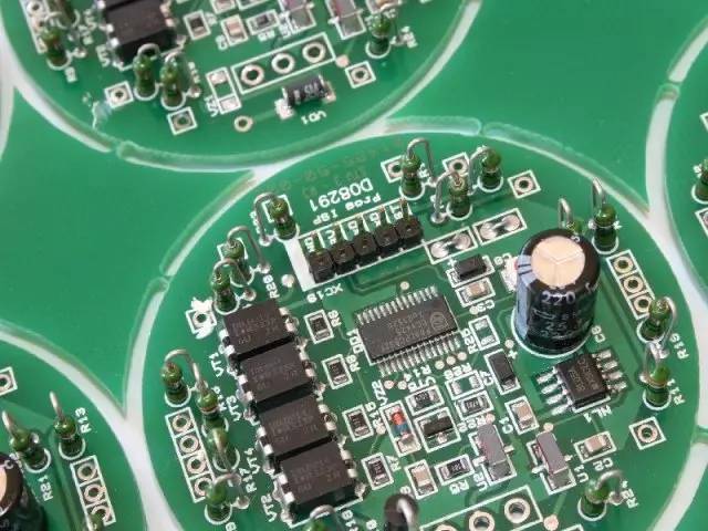 漢興科技AOI圖像比對(duì)原理(圖1) 漢興科技AOI圖像比對(duì)原理(圖1)